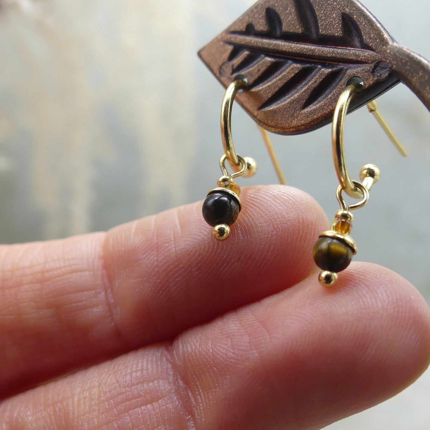 Open earrings - Tiger's eye