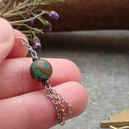 beschermde oog dzi agaat oorbellen met kwast mixed metal sieraden