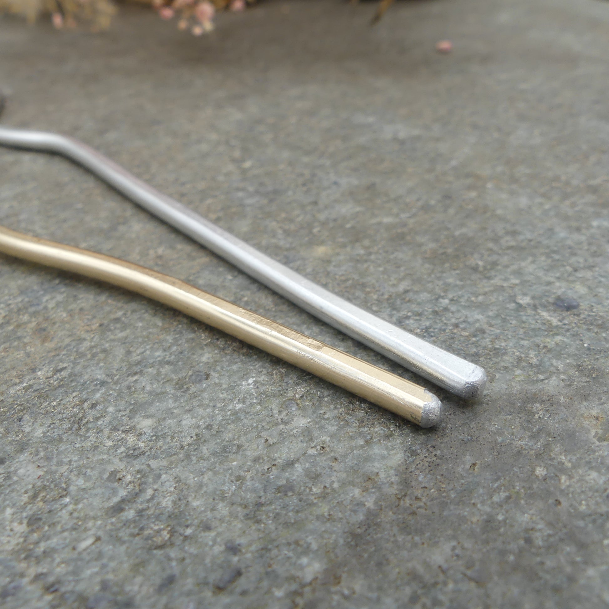 uiteindes van haarspeld