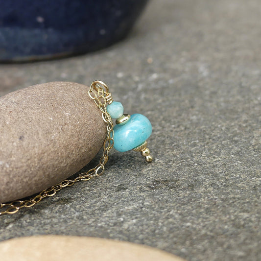 lichtblauwe lampwork ketting goud van amazoniet en gold filled afwerking