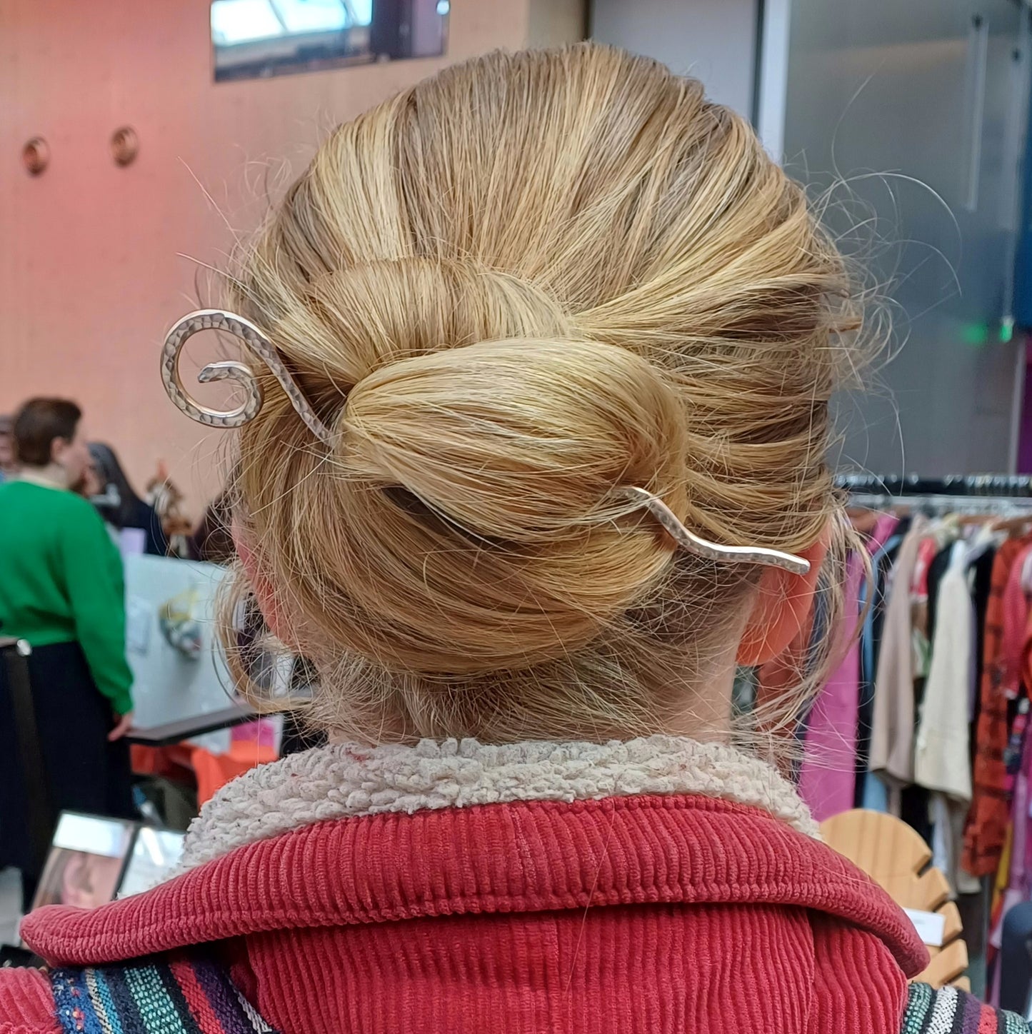 Hairpin spiral