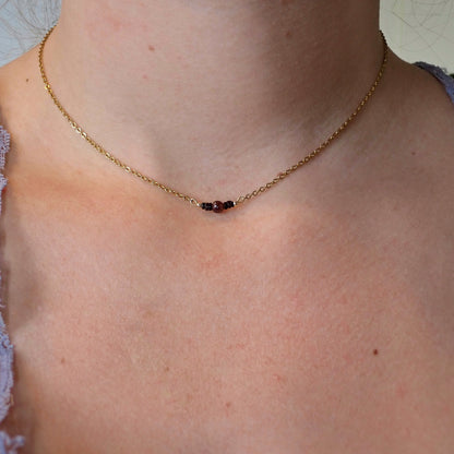 minimalistische gouden ketting voor dames met edelsteen