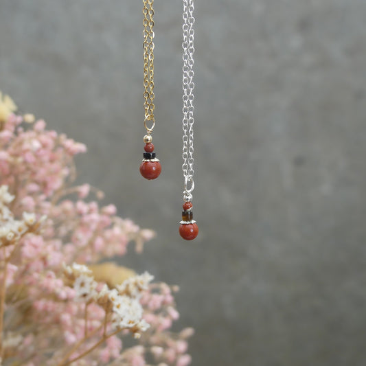 zilver of goud kettinkje met subtiele edelsteen hanger jaspis 