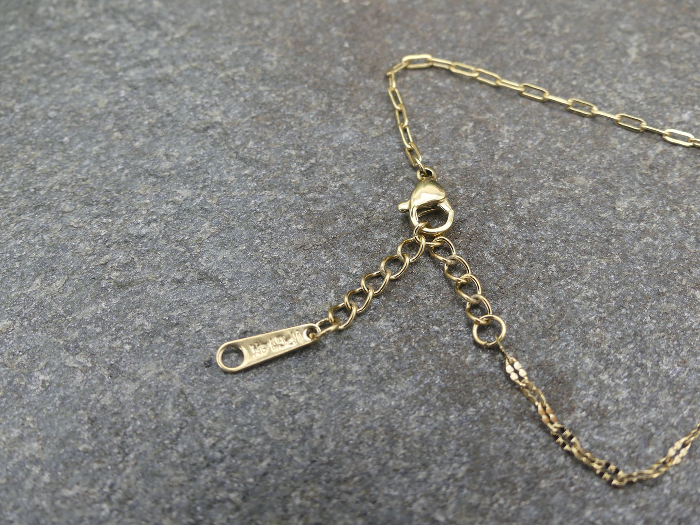 ion gold plated armband verstelbaar met edelsteen