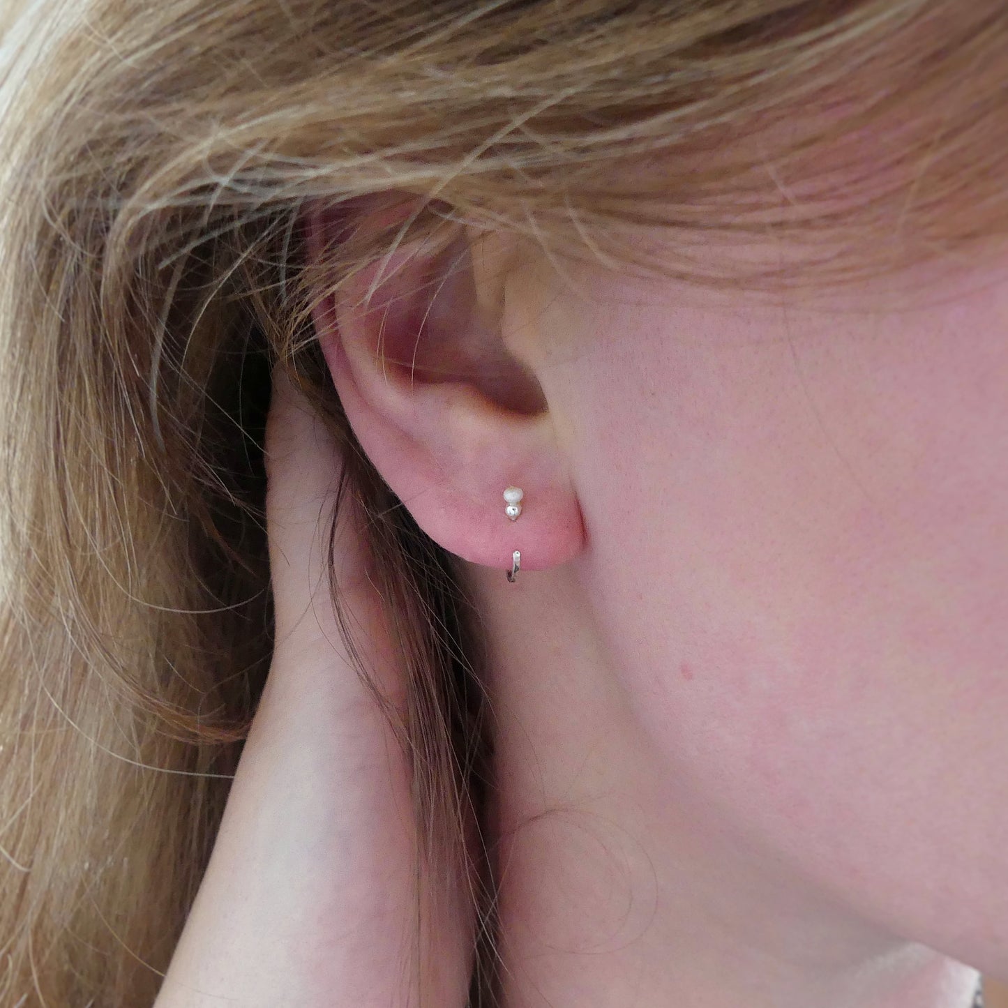 kleine parel oorbel zilver